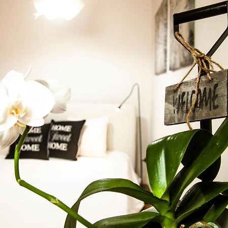 Suite Home Al Centro Di Sassari Ngoại thất bức ảnh