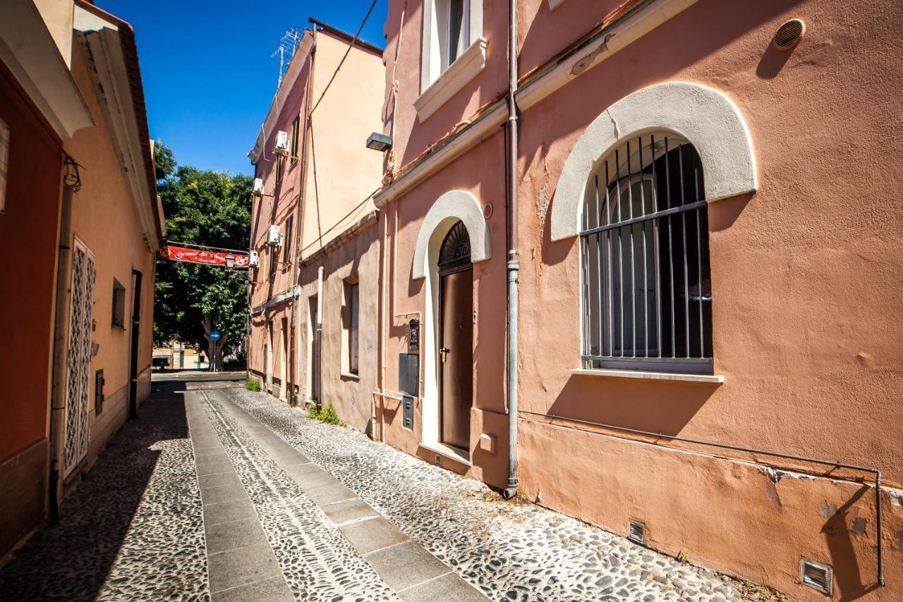 Suite Home Al Centro Di Sassari Ngoại thất bức ảnh