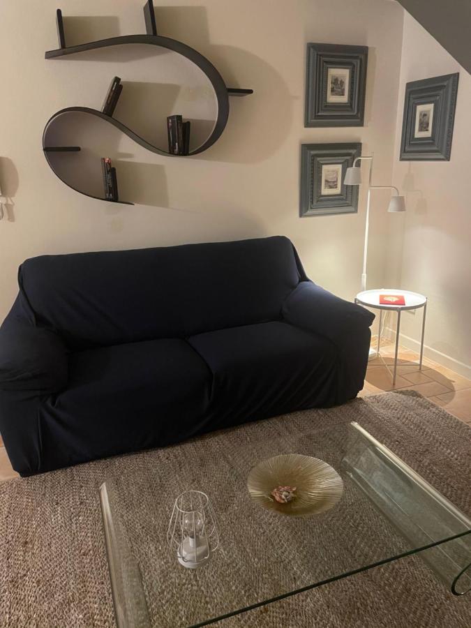 Suite Home Al Centro Di Sassari Ngoại thất bức ảnh